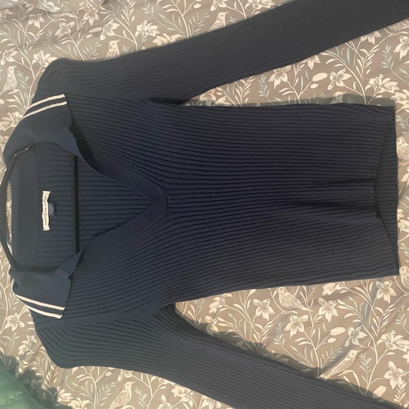 American Eagle Dark Blue Sweater - Picture 2 of 7